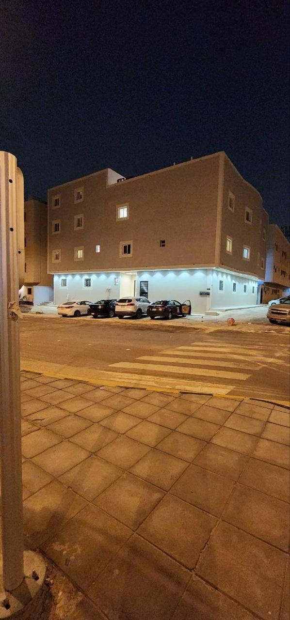 استديو واسع بتأثيث مودرن Riyadh